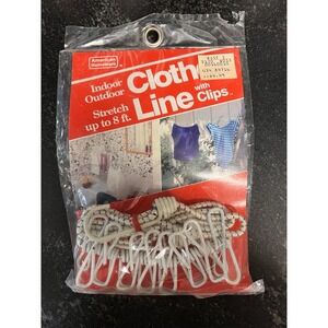 New Old Stock Indoor Outdoor Clothes Line W/Clips Stretch 8ft American‎ Homeware
